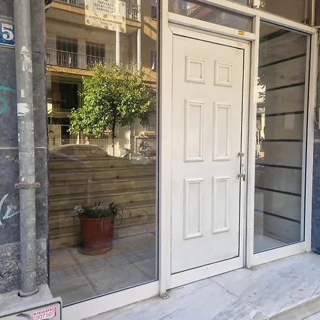 N&s Fleming Metro Station! דירה *