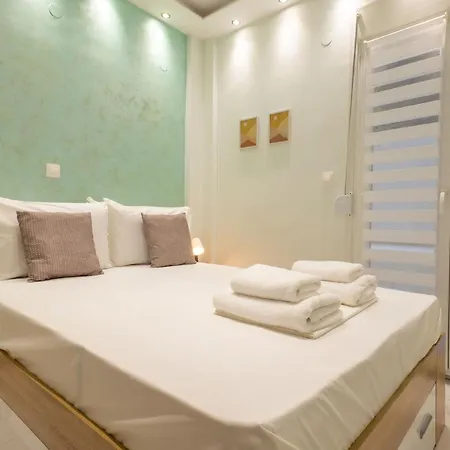 F & B Collection - Close To Seaside Boardwalk Apartament Saloniki